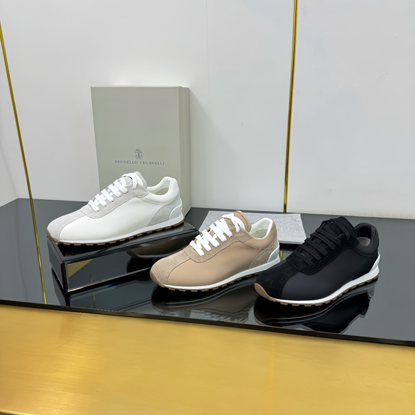 スーパーコピーブランド靴全体デザイン